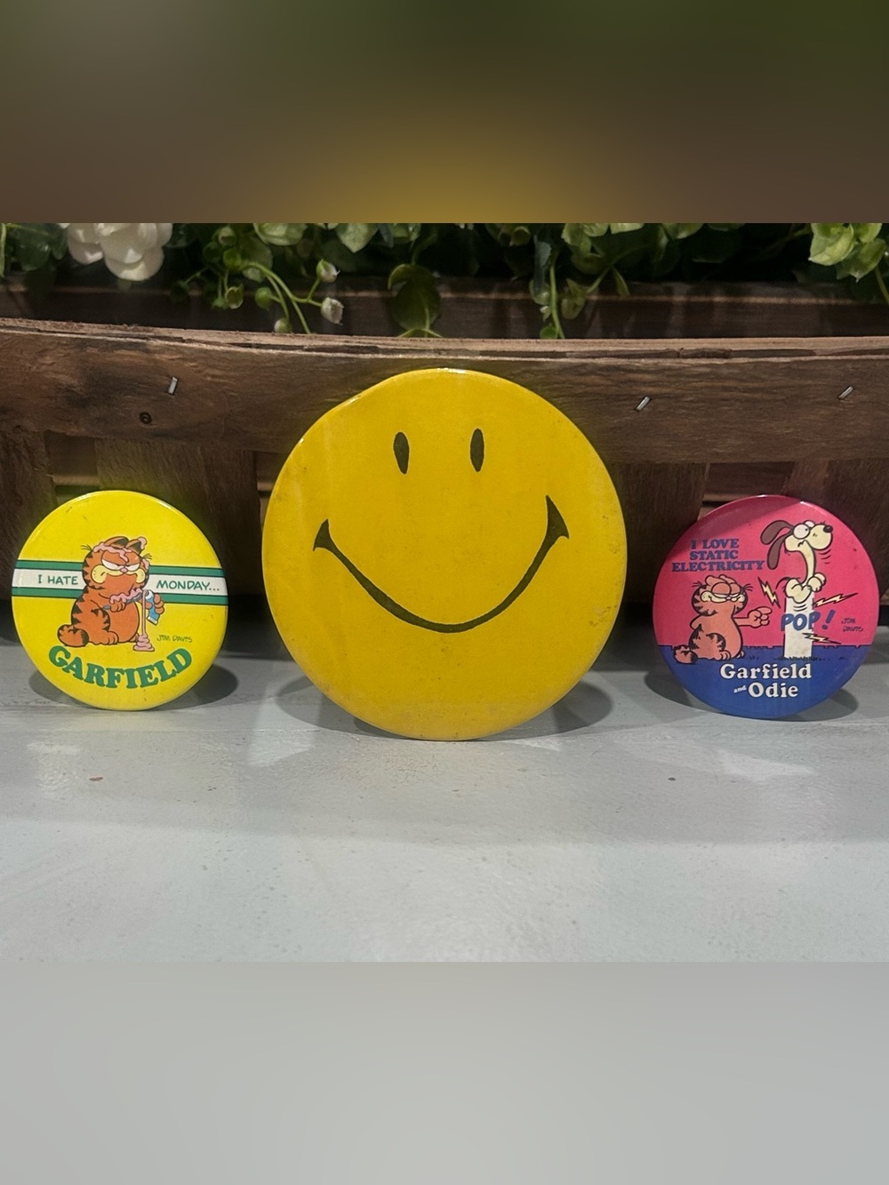 Vintage Garfield Pin Button Lot Of 2 Pinback Plus Giant Smiley Face Button